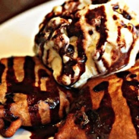 Frozen Mud Pie Sandwiches - Starbuck Copycat