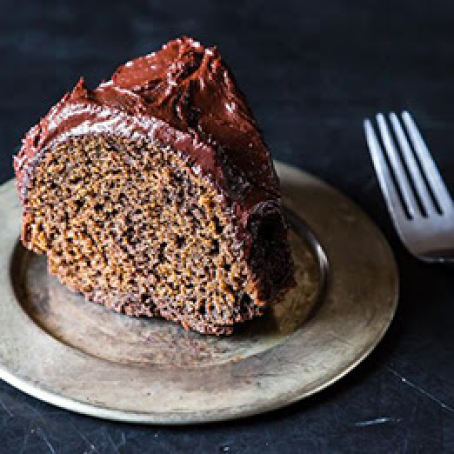 Gingerbread Beer Bundt Cake with Chocolate Glaze
