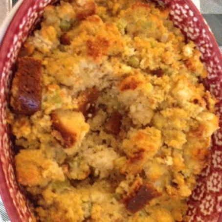 Southern Cornbread Stuffing - Paula Deen's recipe