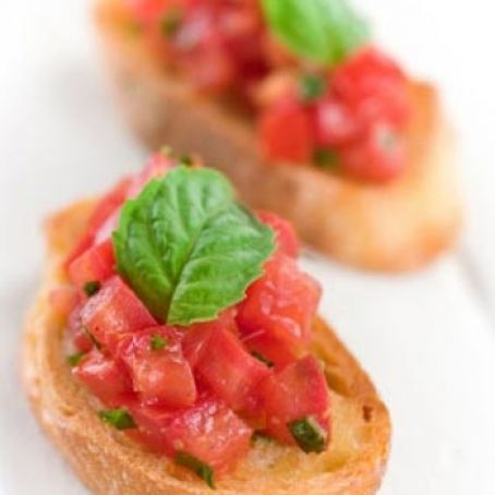 Bruschetta with Tomato and Basil