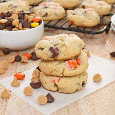 Peanut Butter Chip Pudding Cookies