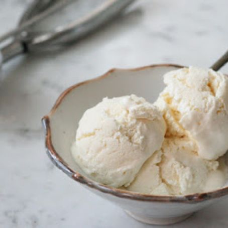 Ricotta-Honey Ice Cream