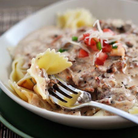 Tuscan Pasta Sauce {Quick 20-Minute Dinner}