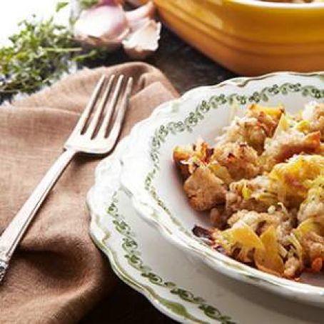 STUFFING*****Roasted Garlic & Leek Bread Casserole