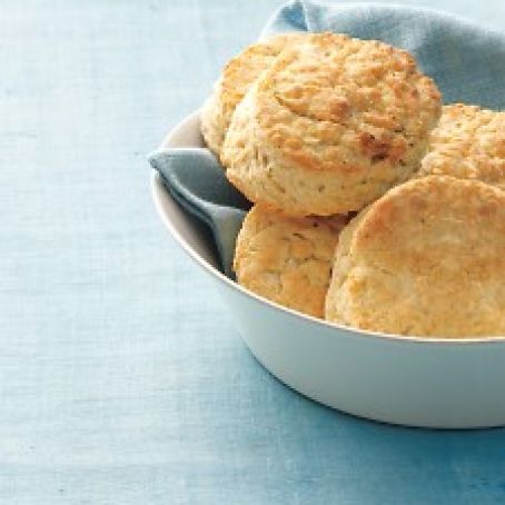 Cheese-and-Chive Biscuits