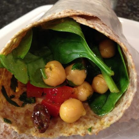 Chickpea Curry Wraps – Lunch On-The-Go!