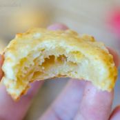 Apple Pie Pops with Cheddar Crust