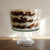 Carrot Cake with Cream Cheese Frosting Trifle