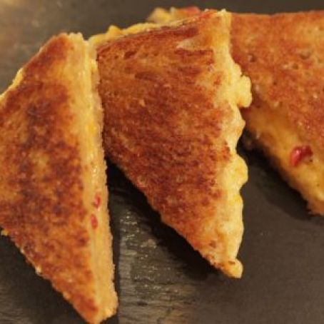 Grilled Pimento Cheese Sandwiches
