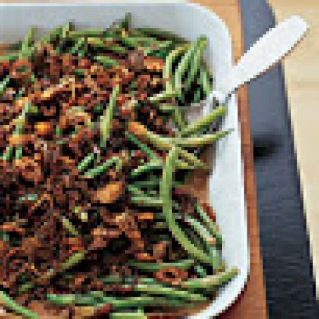Green Beans with Cremini Mushroom Sauce