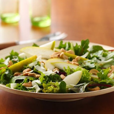 Summer Salad with Asiago, Pears, and Cashews