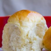 Aunt Shirley’s Famous Dinner Rolls (and a Bun in the Oven Announcement!)