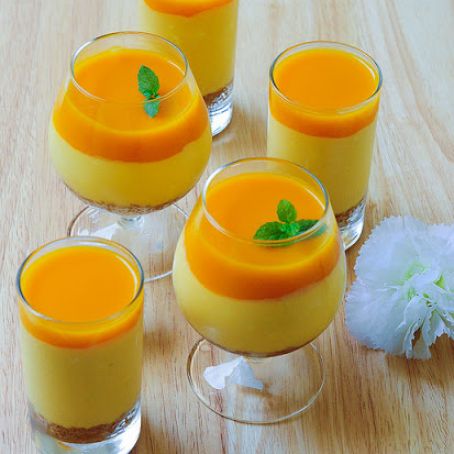 Eggless No-Bake Mango Cheesecake