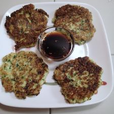 Zucchini Fritters with sauce