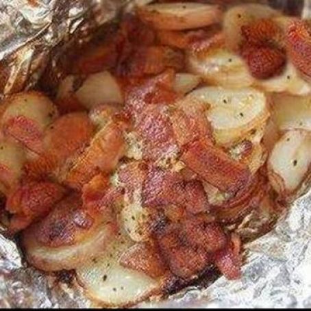 Bacon & Onion Foil Packet Potatoes Make on The Grill!