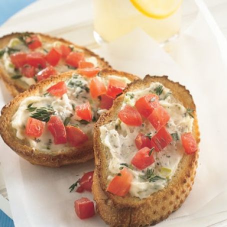 Garlic Cream Cheese Crostini