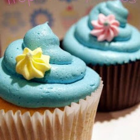 Tropical Pineapple Banana Coconut Cupcakes