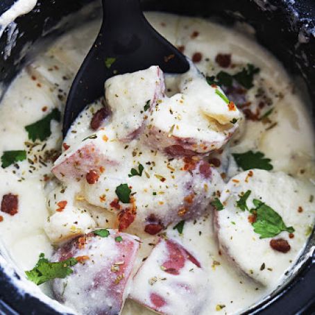 Slow Cooker Creamy Ranch Potatoes