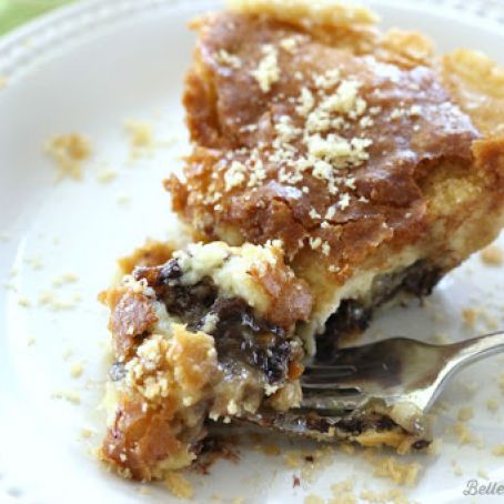 Chocolate Chip Cookie Cheesecake Pie