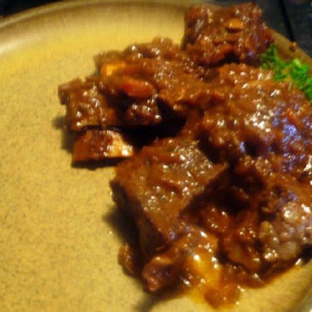 BRAISED SHORT RIBS