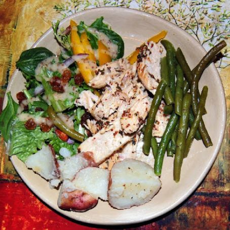 Chicken salad with green beans, potatoes, and peppers