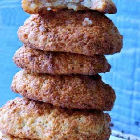 Clean Eating Almond Honey Cookies