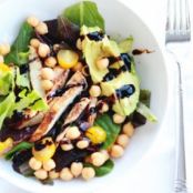 Chickpea & avocado salad