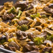 Skinny Beef & Broccoli Noodles