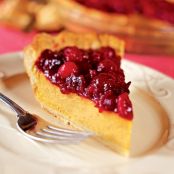 CREAMY PUMPKIN PIE WITH CRANBERRY TOPPING