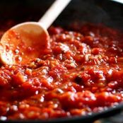 BASIC TOMATO SAUCE