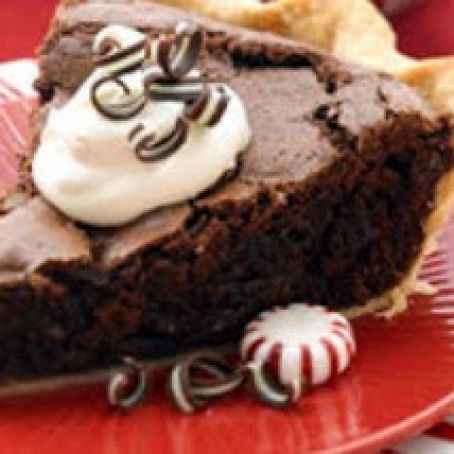 Peppermint Brownie Pie