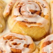 VEGAN CINNAMON ROLLS