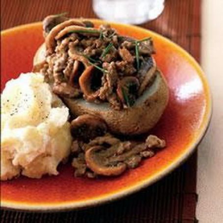 Beef and Mushrooms with Mashed Potatoes
