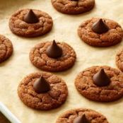 Chocolate-Hazelnut Smooches