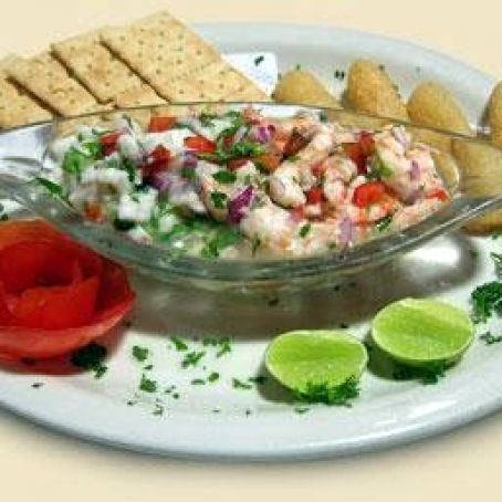 Ceviche de mar con sangrita y mangos