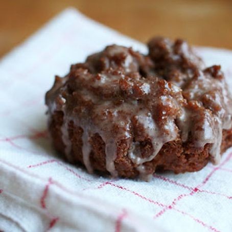 Old-Fashioned Spiced Sour Cream Doughnuts