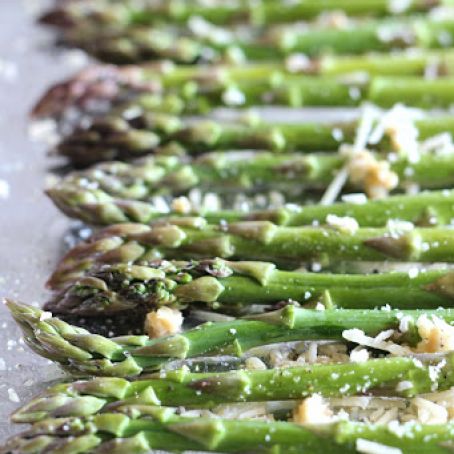 Garlic Parmesan Roasted Asparagus