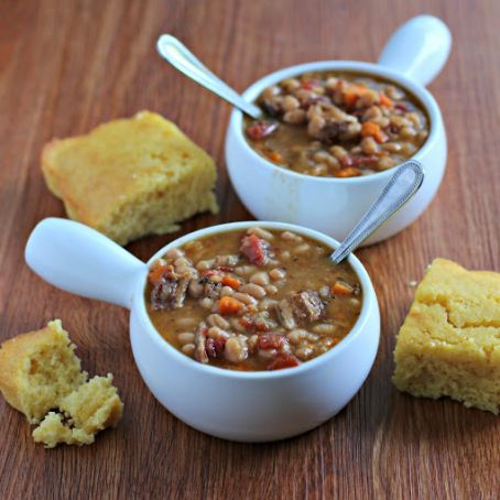 Bean & Bacon Soup (Slow Cooker)