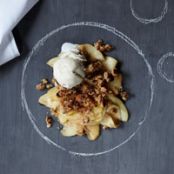 Apple Crisp with Granola Topping