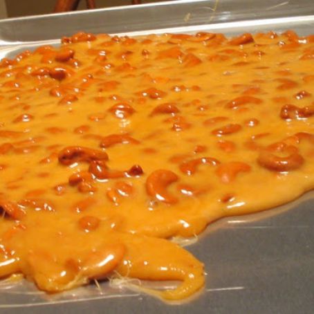 Cinnamon Cashew Nut Brittle Recipe