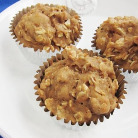 Apple Oatmeal Muffins For Fall