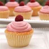 Raspberry Lemon Cupcakes! XOXO