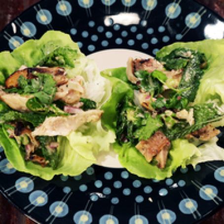 GRILLED CHICKEN LETTUCE CUPS WITH FRESH HERBS & CHILES