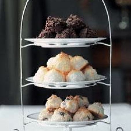 Chocolate Chunk Macaroons