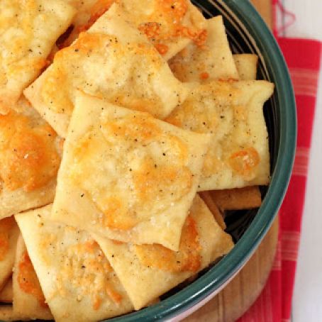 Homemade White Cheddar CHEEZ-ITS
