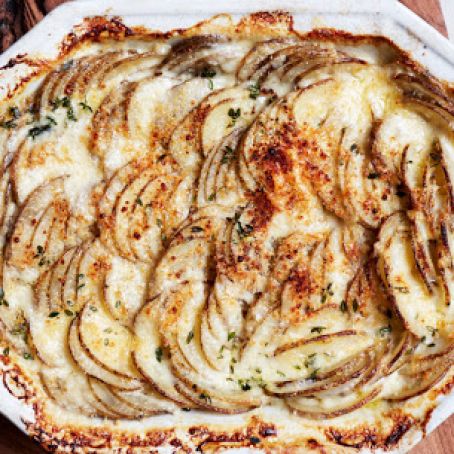CLASSIC POTATO GRATIN