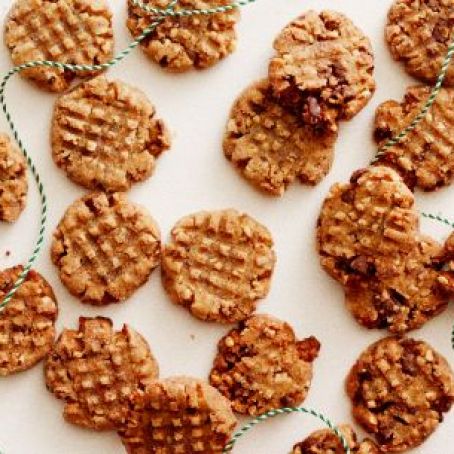 Gluten-Free Peanut Butter-Chocolate Chunk Cookies
