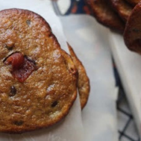 Paleo Elvis Cookies: “Peanut Butter” Banana Bacon Chocolate Chip Cookies