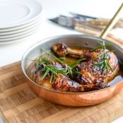 Skillet Chicken With Fennel and Walnuts
