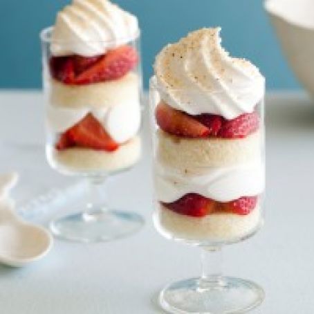 Individual Strawberry Trifles